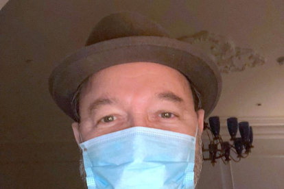 Rubén Blades comenzó a escribir "Diario de la peste", a propósito del coronavirus.