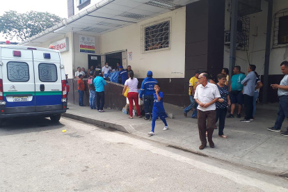 La mujer estuvo asilada en el área de Cuidados Intensivos en el hospital del Iess de Babahoyo.