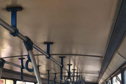 Las personas que se transladan en los buses de la Ruta para la Salud, deben portar mascarillas.