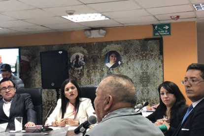 Sofía Almeida informó que fue alejada de su hija, que nació hace dos meses, para cumplir con  el aislamiento.