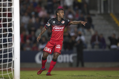 Miler Bolaños, al igual que el resto de la plantilla del Xolos, no pueden ir a Estados Unidos.