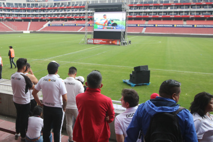 Imagen del partido entre Liga de Quito y Delfín, en el estadio Rodrigo Paz Delgado.