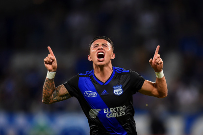 Joao Rojas, delantero de Emelec, quiere mantener contacto con sus seguidores en la cuarentena.