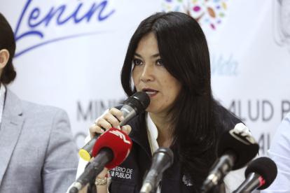 La exministra de Salud, Catalina Andramuño, estuvo primero encargada del puesto y luego fue titularizada.