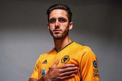 Leonardo Campana, delantero del Wolverhampton inglés, pidió al país que se una contra el coronavirus.