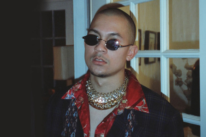 Empezó a los 16 años como productor del disco Los Benjamins.