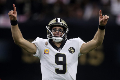 El mariscal de 41 años, Drwe Brees, es el deportista con la donación más alta hasta ahora.