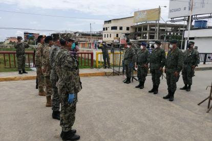 Las Fuerzas Armadas de Ecuador y Perú se reunieron para fortalecer la seguridad en la frontera.