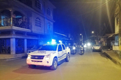 El acto violento se dio en un operativo de control del toque de queda.