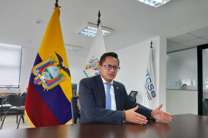 El defensor del Pueblo, Freddy Carrión.