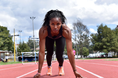 Ángela Tenorio tenía previsto imponer la marca para Tokio, en este mes. Ahora su planificación cambió y se enfoca en obtenerla en los primeros dos meses de 2021.