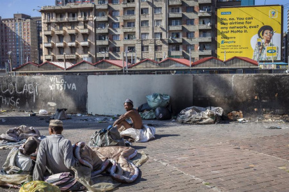 El Banco Mundial prevé la primera recesión en 25 años en África a causa de la pandemia.