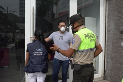 Por el ‘servicio profesional’ cobraban hasta 130 dólares.