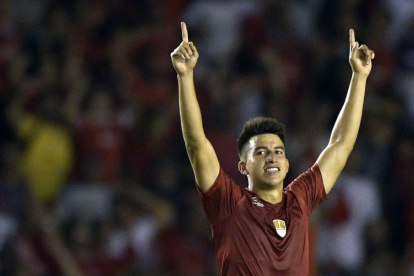 Fernando Gaibor celebra uno de los goles que marcó con Independiente del Valle.