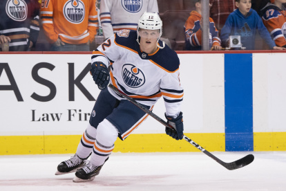 Colby Cave, jugador de los Oilers de Edmonton, falleció a causa de una hemorragia cerebral.