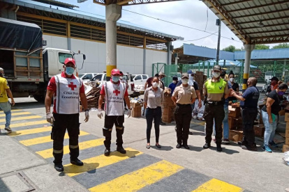 Referencial. Este 13 de abril se entregó un total de 1.469 kits de ayuda humanitaria.