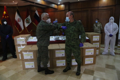 El Cuerpo de Agregados Militares y de Policía donó implementos que serán distribuidos al personal militar