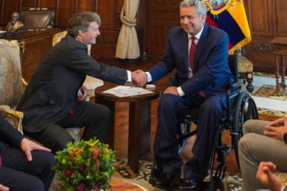 El año pasado, el presidente Moreno se reunió con directivos de Ashmore Group, una de las firmas que invirtió en papeles ecuatorianos.