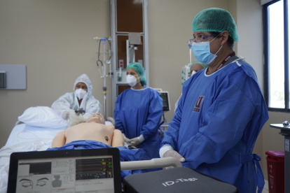 En dos semanas, la clínica simulada de la UEES se convirtió en una real.