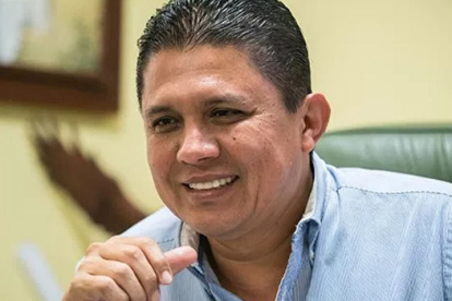 El presidente de Delfín, José Delgado, respondió tras el pedido de sus exfutbolistas.