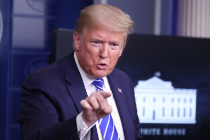 Donald Trump aseguró haber hablado con Lenín Moreno y asegura que dará ayuda a Ecuador para combatir contra el coronavirus.