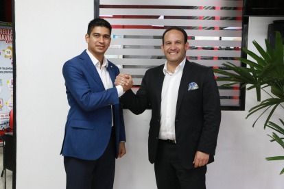 Francisco Egas (d) fue removido por parte del directorio que determinó que Jaime Estrada (i) tome las riendas de la FEF.

CON: JERSON RUIZ

17/01/2019



CARLOS YAGUAL

Agencia (ag-expreso)