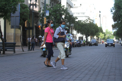 El distanciamiento no ha calado del todo en la población. Solo el 3% de ciudadanos ha recibido pruebas para detectar el virus.