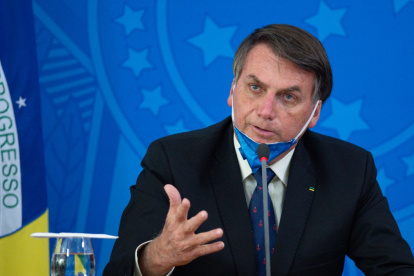 Bolsonaro publicó una supuesta lista de Organización en la que se incentiva la masturbación y la homosexualidad de niños.