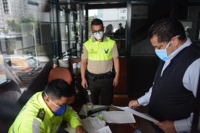 Fausto Jarrín, abogado de Rafael Correa, estuvo ayer en la Corte a presentar la aclaración, ampliación y apelación de la sentencia.