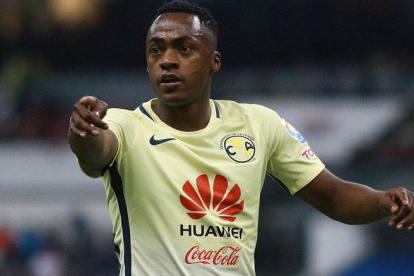 El futuro de Renato Ibarra sigue en el limbo. La supuesta agresión a su esposa le está pasando factura.