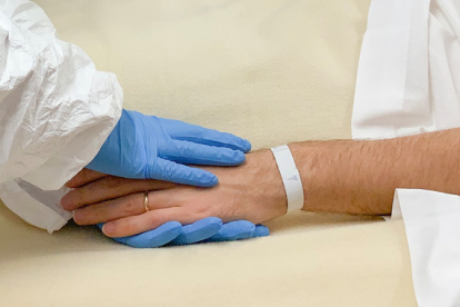 El apoyo espiritual brindado durante la pandemia del coronavirus anima a quienes han perdido a seres queridos en esta emergencia sanitaria,