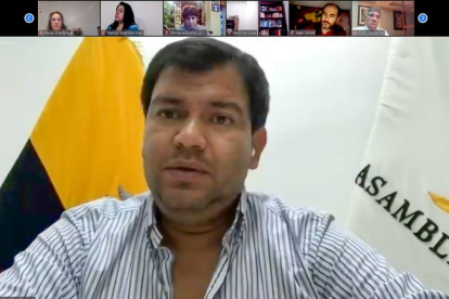 El presidente de la Asamblea, César Litardo, espera recibir el informe para segundo debate de la Ley de Apoyo Humanitario en las próximas horas.