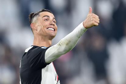El delantero portugués, Cristiano Ronaldo, es una de las estrellas en esta cómica portada.