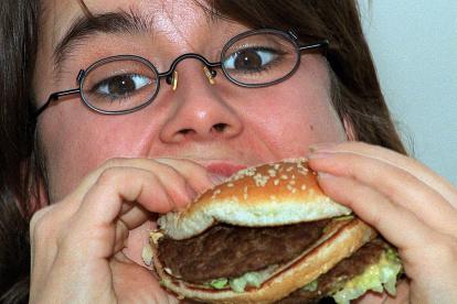 Las grasas saturadas se encuentran en alimentos fritos, procesados y otros.