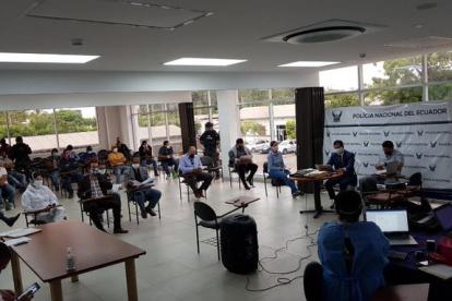 La audiencia de formulación de cargos se instaló luego del medio día en Manabí.