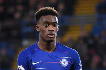Callum Hudson-Odoi, jugador del Chelsea, fue detenido y liberado bajo fianza tras la acusación.