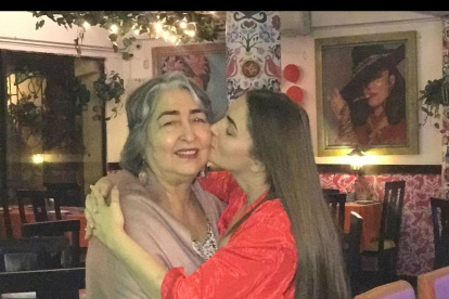 Romina y su mamá cayeron