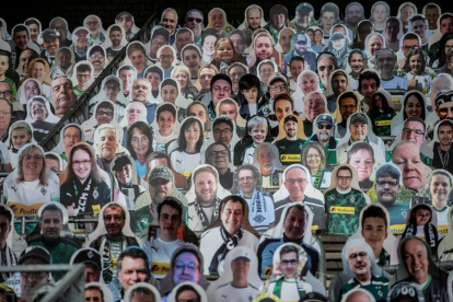 Las figuras tenían las caras de los aficionados y ocupaban más de 20% de los graderíos