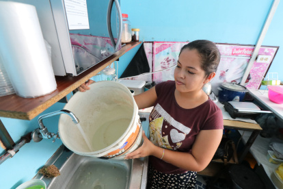 Hecho. La medida cubre el pago de marzo y abril de este año. 



Agencia (ag-extra)