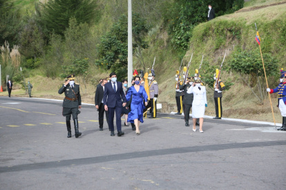 El vicepresidente Otto Sonnenholzner estuvo este domingo en la Cima de la Libertad en Quito