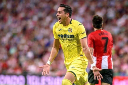 El jugador del Villarreal se suma a la lista de lesionados en la vuelta de los entrenamientos.