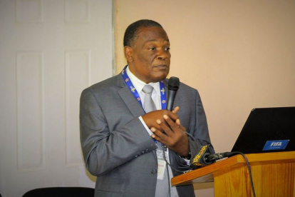 Yves Jean-Bart, presidente de la federación haitiana, acusado de violar a jugadoras adolescentes.