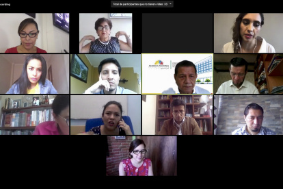 La Comisión de Educación,en una de sus sesiones analizó el recorte presupuestario a las universidades.