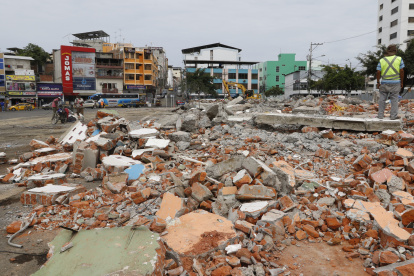 Foto de archivo de algunas zonas de Manabí que aún estaban destruidas en 2018.