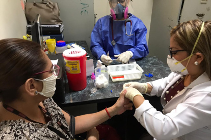 El personal administrativo se realizó la prueba rápida para detectar el COVID-19