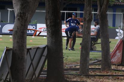 Emelec entrenó la mañana de este 1 de junio en el complejo de Los Samanes