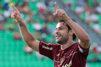 El delantero brasileño Fred vuelve al Fluminense, donde fue ídolo.
