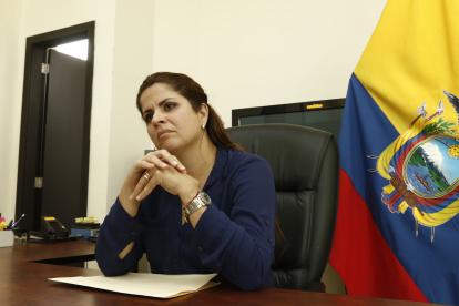 Andrea Sotomayor, secretaria del Deporte, solicitará al COE Nacional que permita los entrenamientos de la rama profesional.