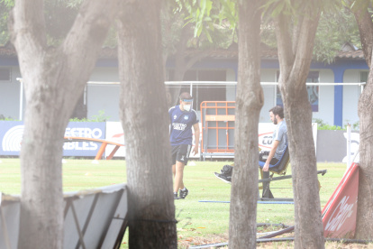 Emelec fue el primer equipo de fútbol profesional del país en regresar a los entreanmientos. Ahora lo podrá hacer libre de polémica.