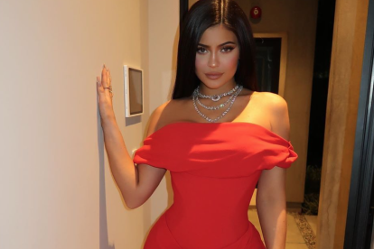 Kylie Jenner tiene 22 años.